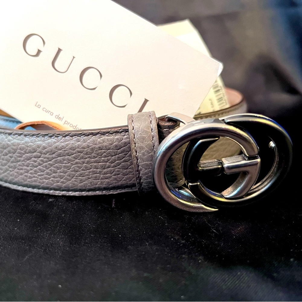 100% Authentic Gucci GG Gray Leather Belt 100 Brand New with Tags. Never Worn.